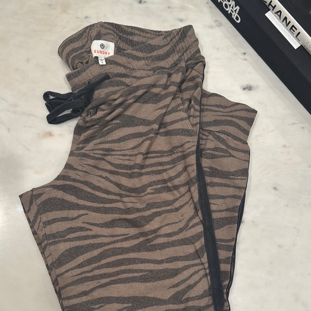 Sundry Zebra Print Joggers